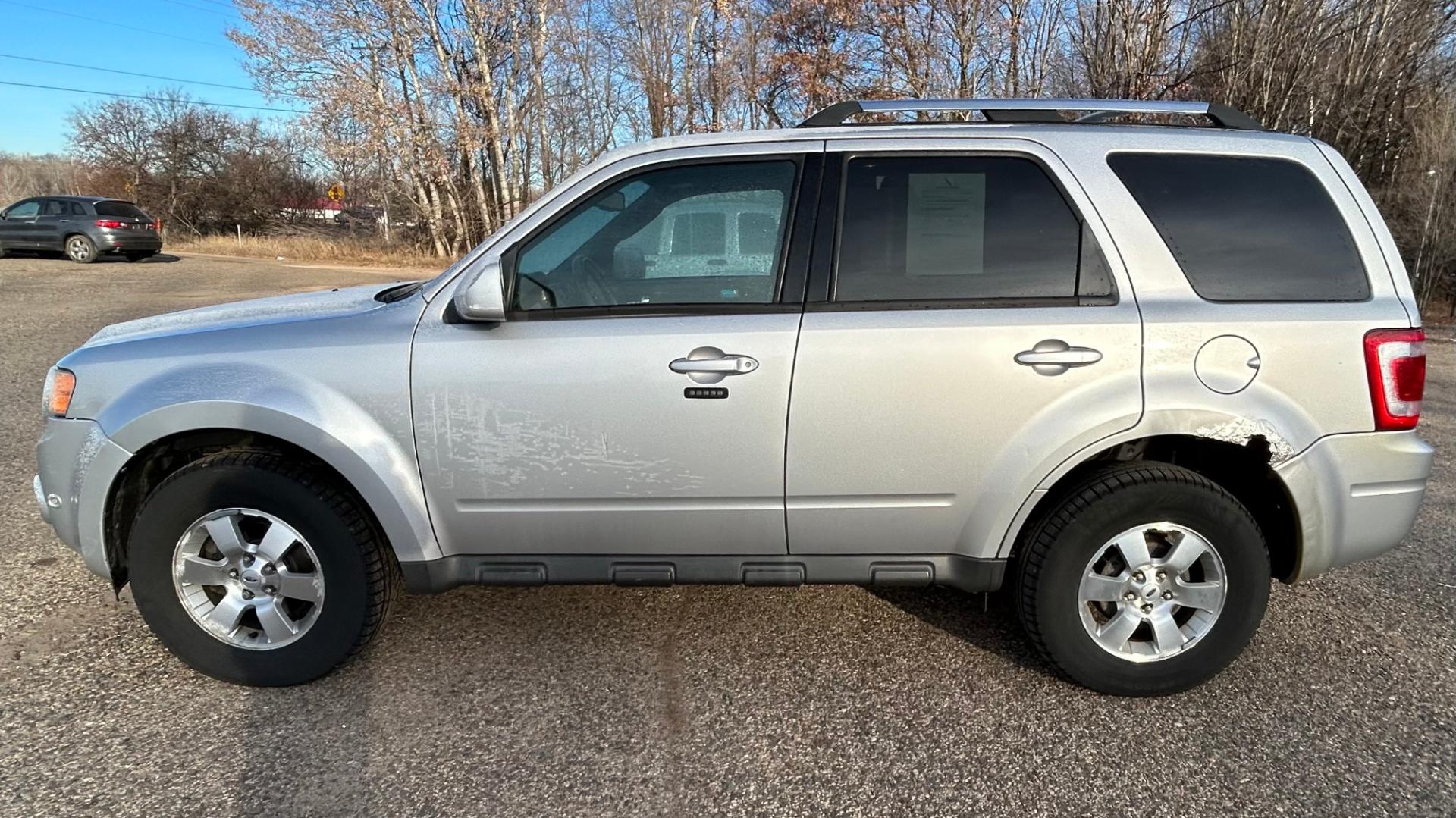 2010 Ford Escape (1FMCU9EG8AK) , located at 17255 hwy 65 NE, Ham Lake, MN, 55304, 0.000000, 0.000000 - Photo#6